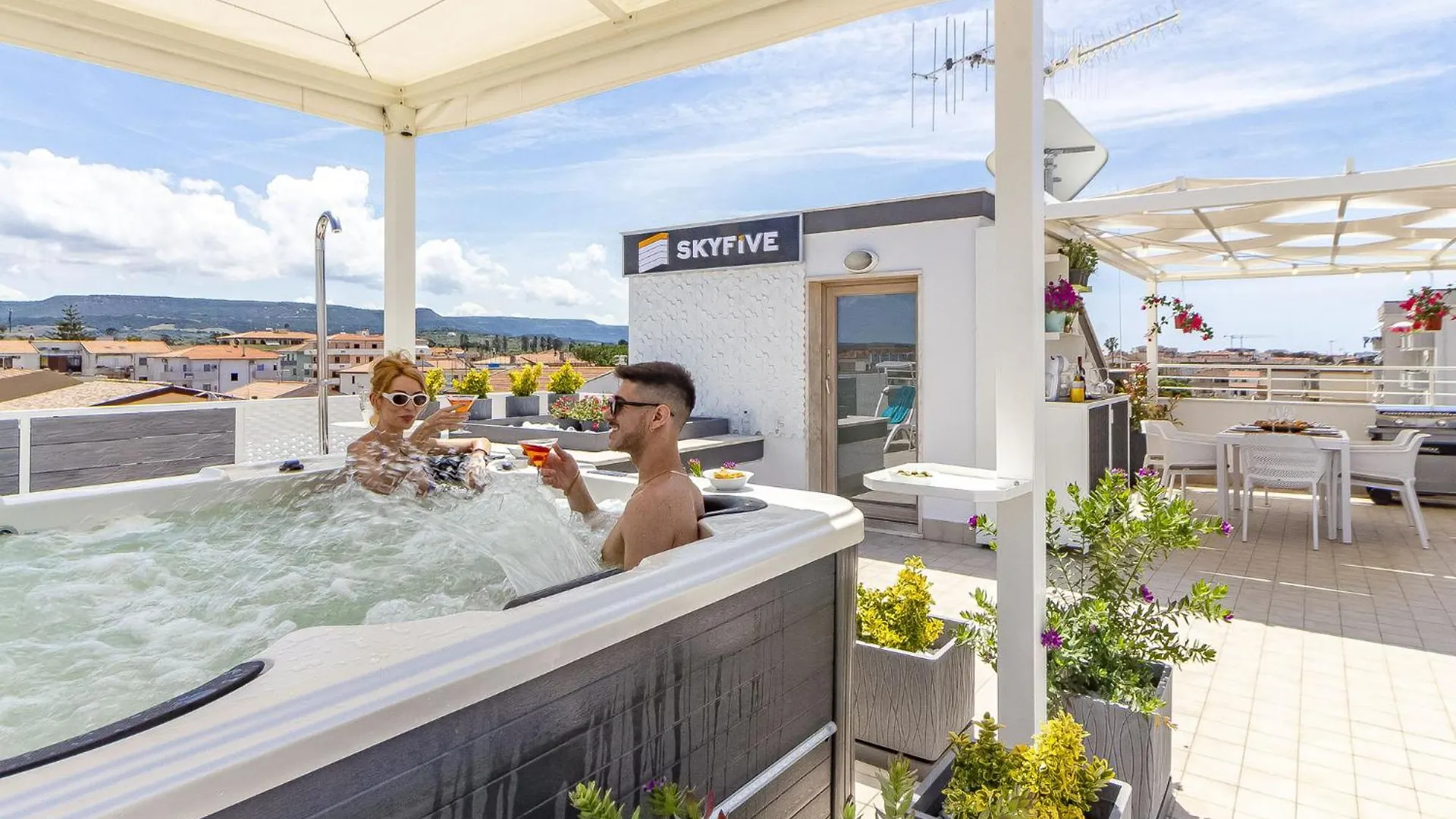 Skyfive Water Apartment Alghero Italien
