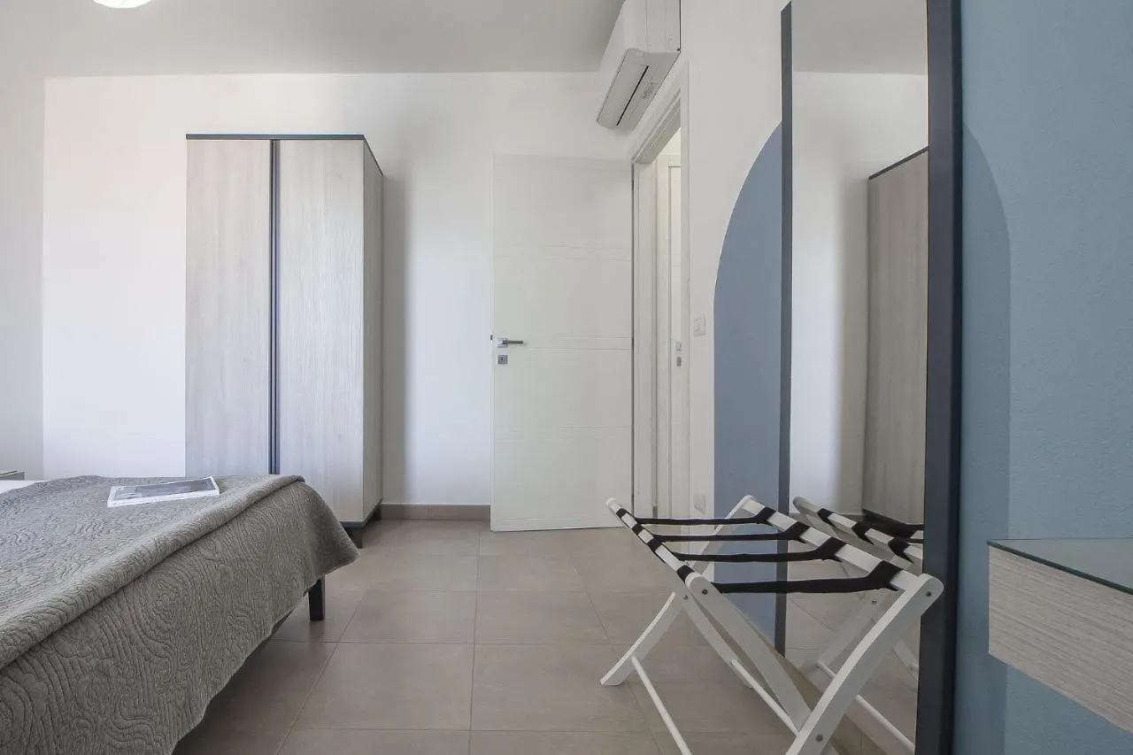 אלגהרו Skyfive Water Apartment