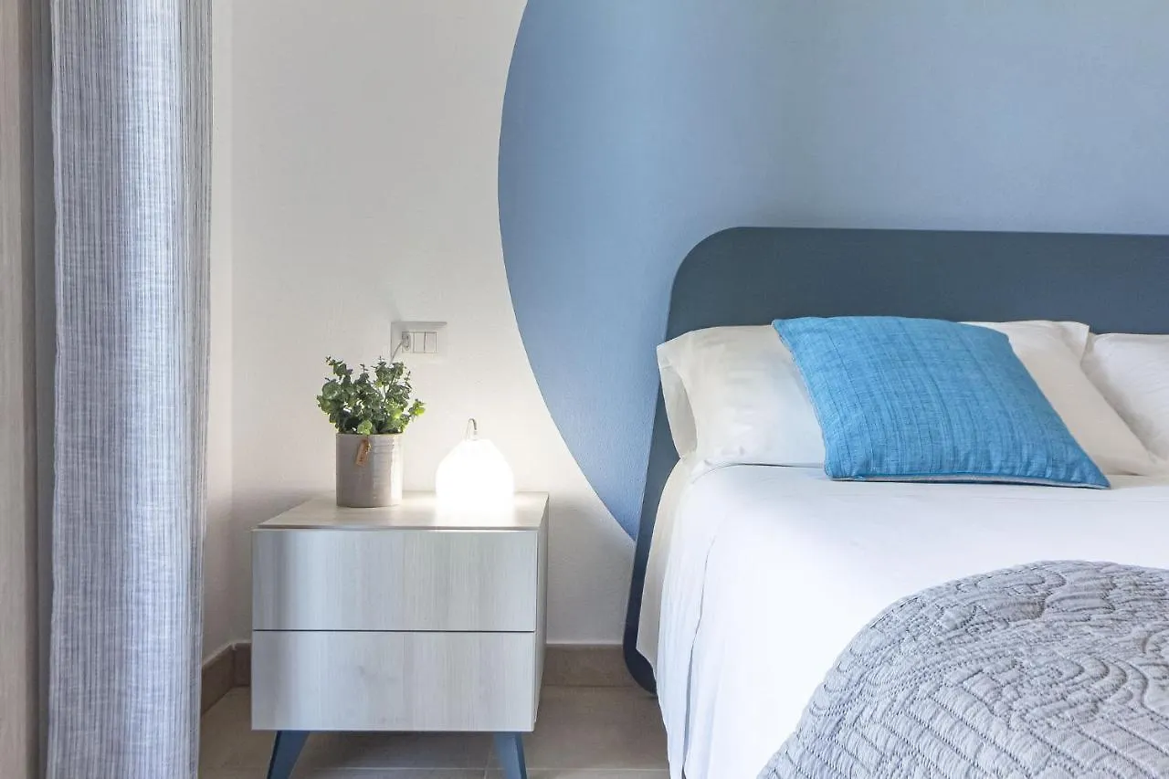 אלגהרו Skyfive Water Apartment
