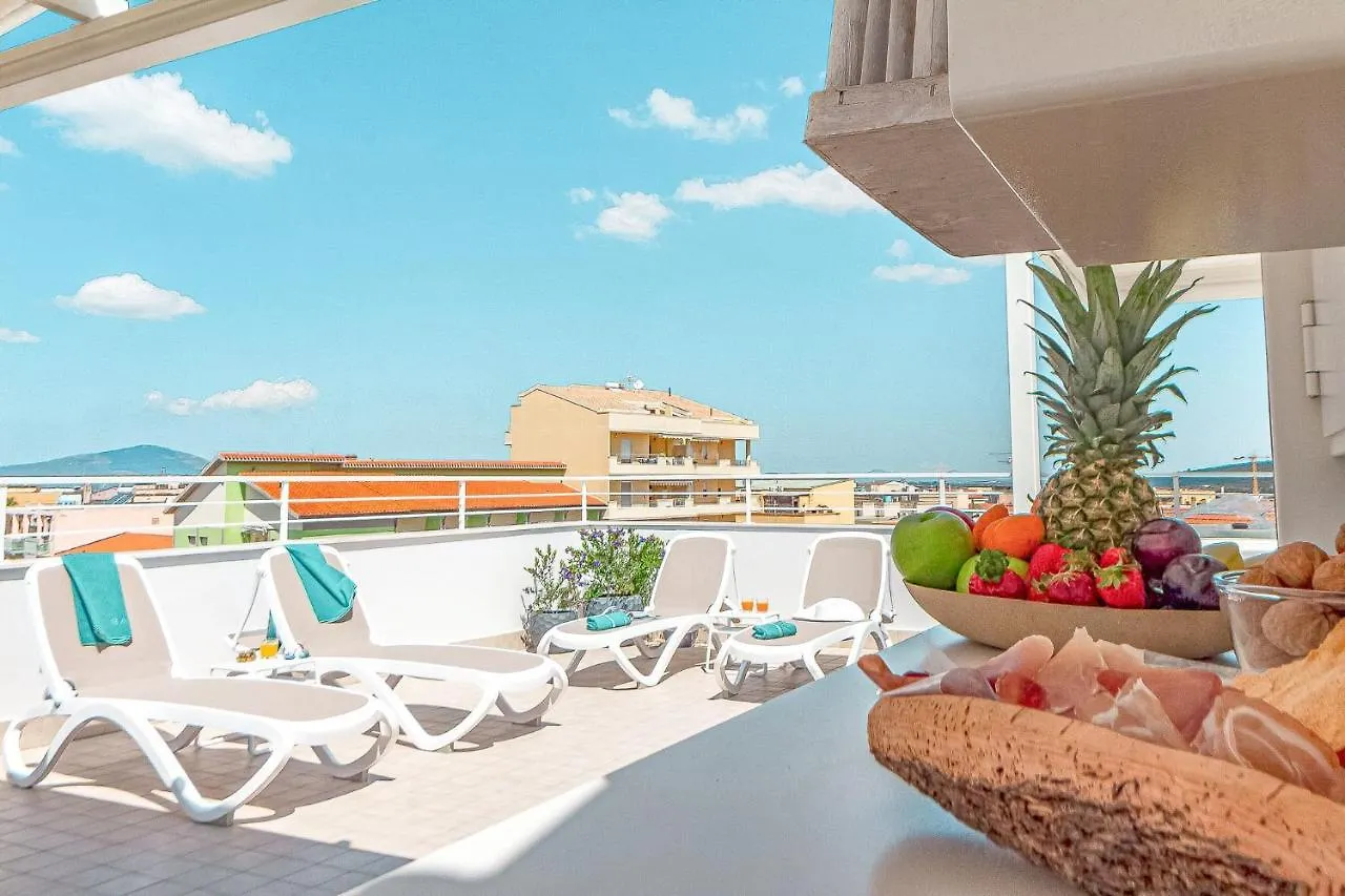 אלגהרו Skyfive Water Apartment