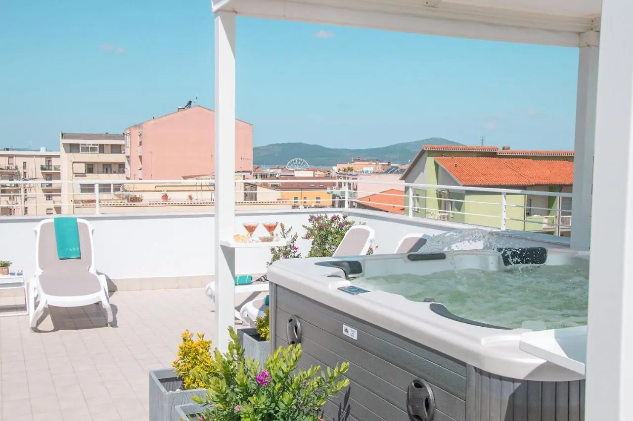 אלגהרו Skyfive Water Apartment